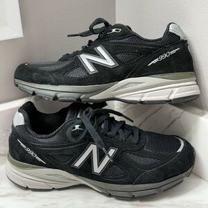 New Balance women’s 990 Black Running Shoes